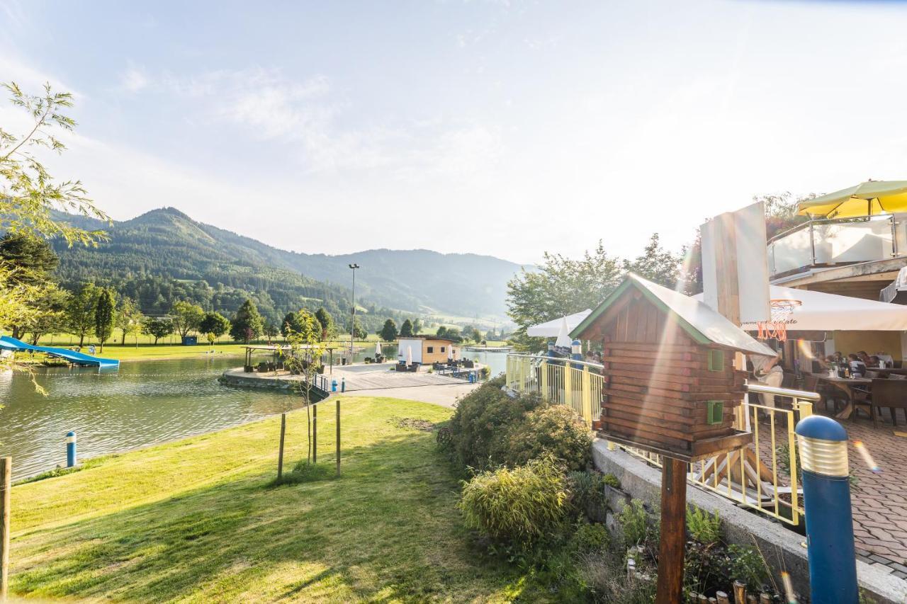 Chalets Am Badesee Lassing Lassing  Экстерьер фото